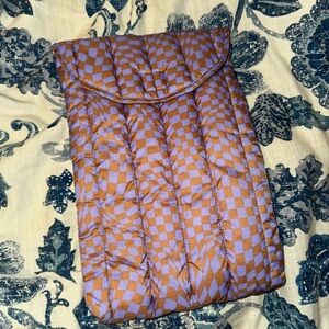 16” Trippy Laptop Sleeve